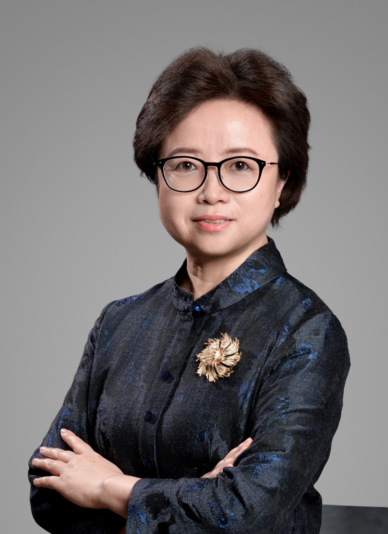 杨照华